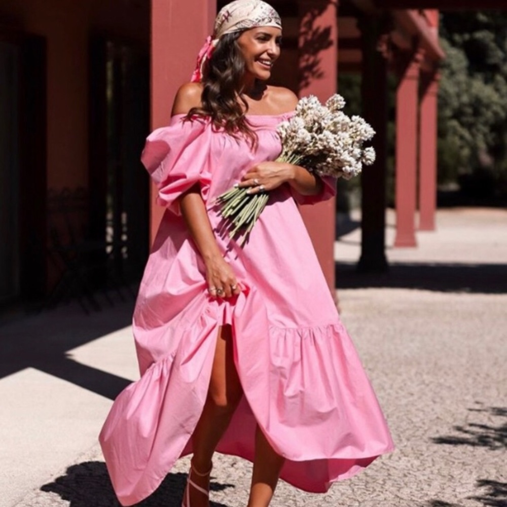 SOLD OUT - Gorgeous Pink Dress H&M Bloggers Favorite Puff